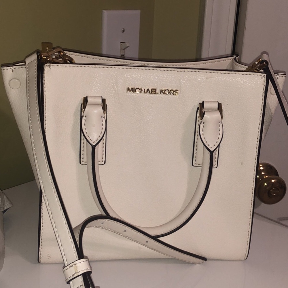 micheal kors crossbody